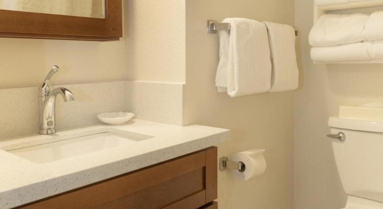 Private Condos In Waikiki, Private Car Rental Included, Beach Gear And Camping Gear Honolulu Ngoại thất bức ảnh